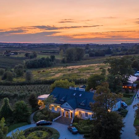 Bed and Breakfast Dwor Na Wichrowym Wzgorzu Przybysławice Exteriér fotografie
