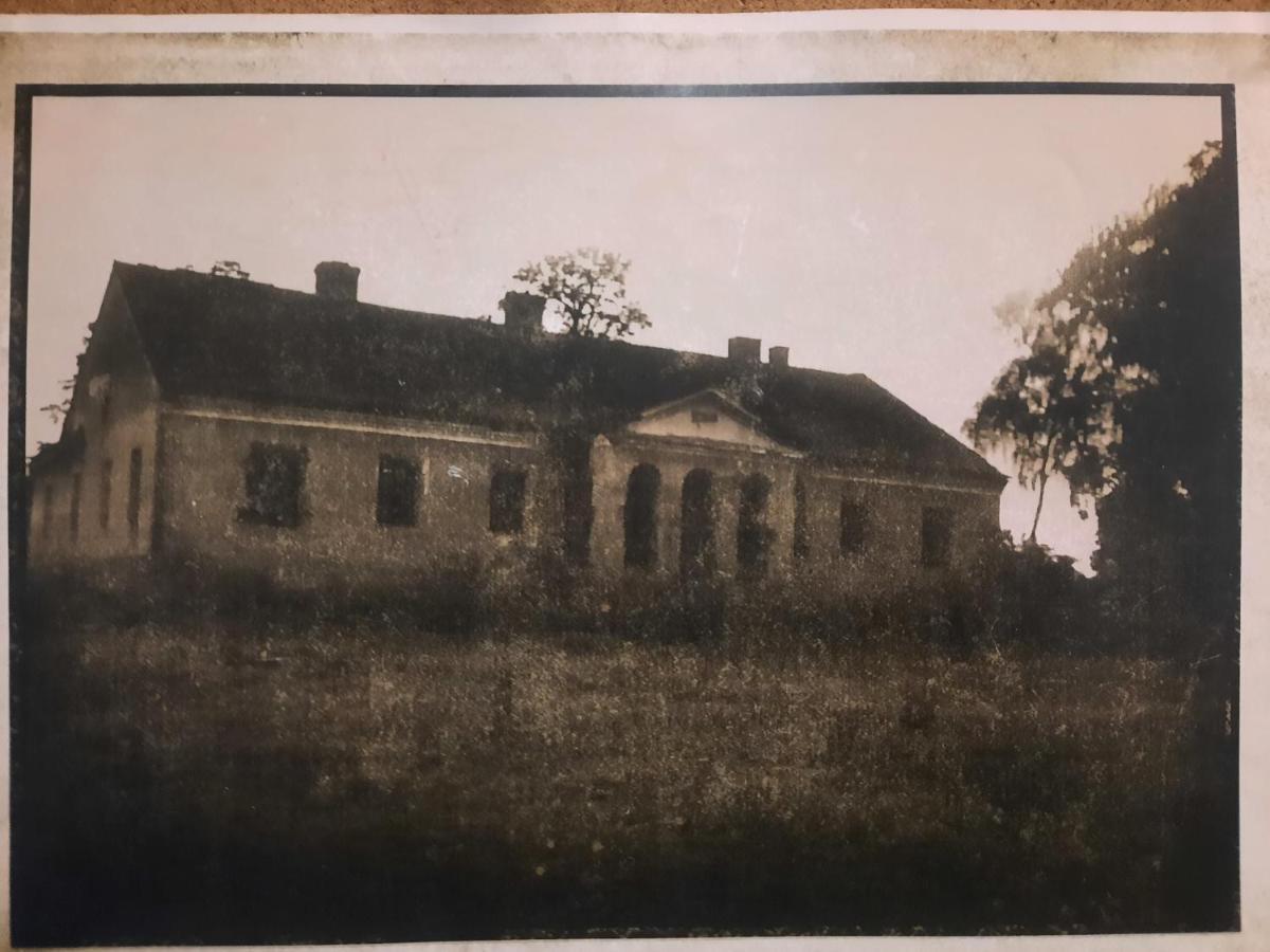 Bed and Breakfast Dwor Na Wichrowym Wzgorzu Przybysławice Exteriér fotografie