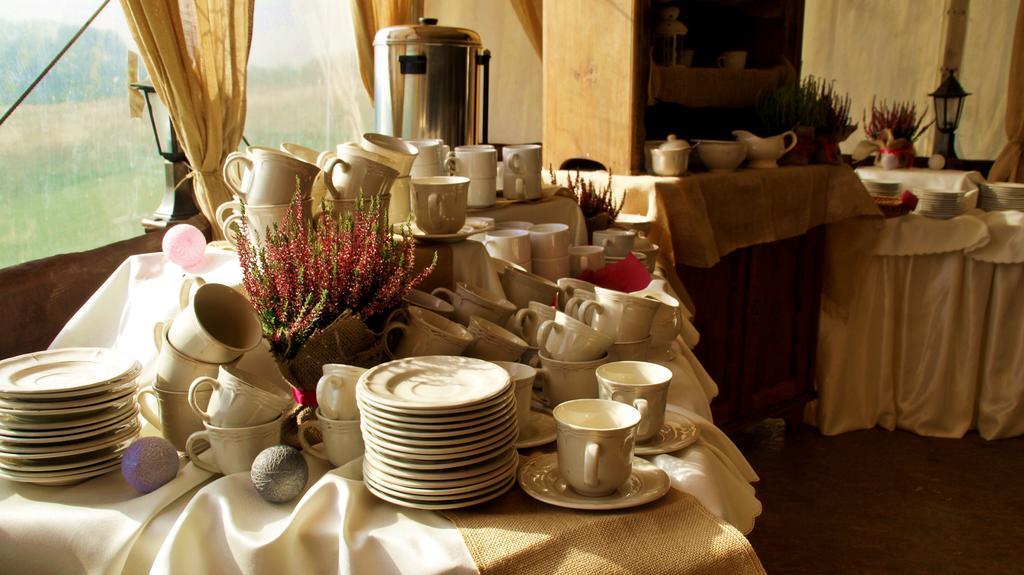 Bed and Breakfast Dwor Na Wichrowym Wzgorzu Przybysławice Exteriér fotografie
