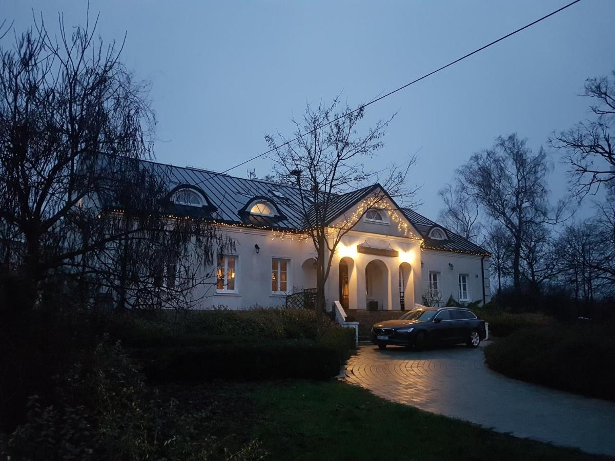 Bed and Breakfast Dwor Na Wichrowym Wzgorzu Przybysławice Exteriér fotografie